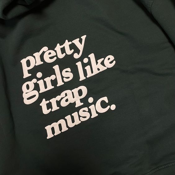 Pretty Girls Like Trap Music Oversized T Shirt